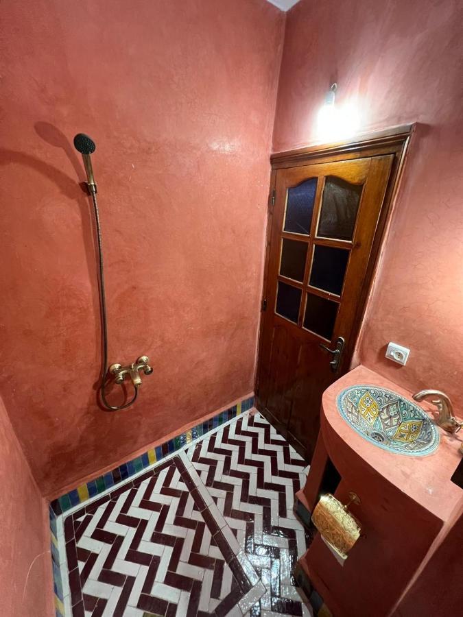 Hotel Sakura Szafszawan Zewnętrze zdjęcie